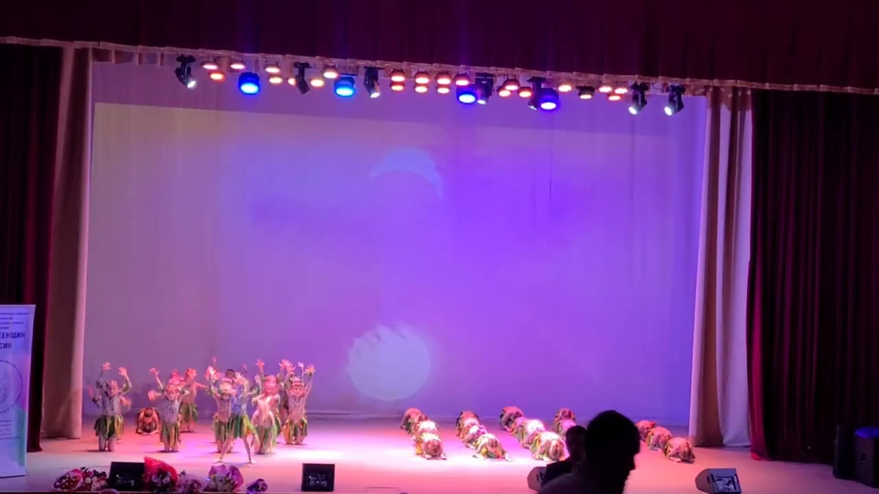 Концерт к 8 марта в Краснодаре Танец Чунга-Чанга  #концерт #8марта #детскийтанец #краснодар