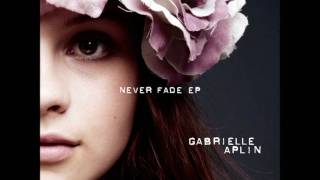 Video thumbnail of "Gabrielle Aplin Lying To The Mirror"