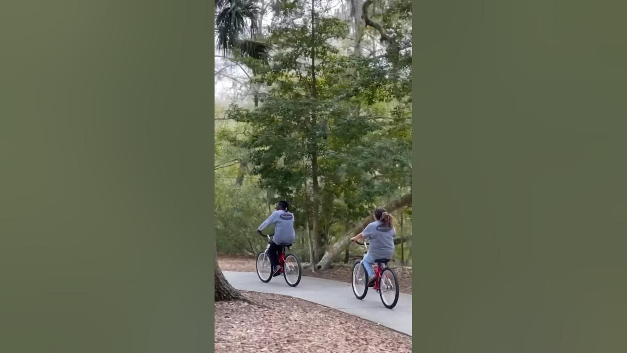 Rent bikes with Hilton Head Outfitters & explore the 80 miles of