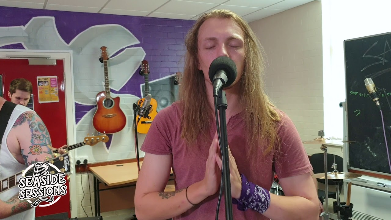 Saramona - Lifejacket (Live on Seaside Sessions)