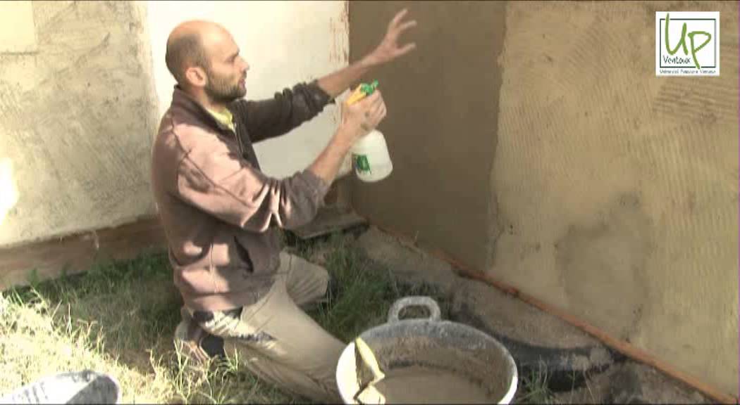 Conservatoire Dynamique des Gestes Techniques: l'écoconstruction-enduits terre