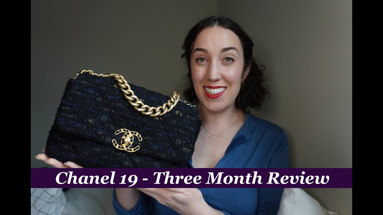 Chanel 19 Tweed Houndstooth Medium Large flap bag (Wear & Tear, Review,  History)