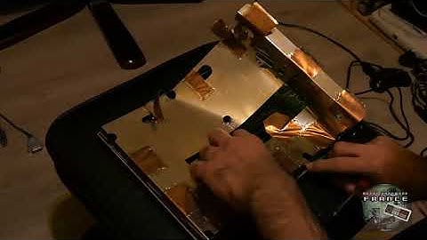 Opening the NeoGeo AES 4.1