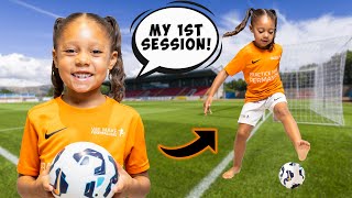 HOUSTON BALLS OUT AT HER FIRST EVER FOOTBALL TRAINING CLASS!!!⚽️🔥