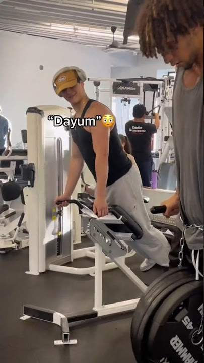 SUS Guy In My Gym CAUGHT In 4K😭🤦‍♂️ #sus #susmoments #fakeweights