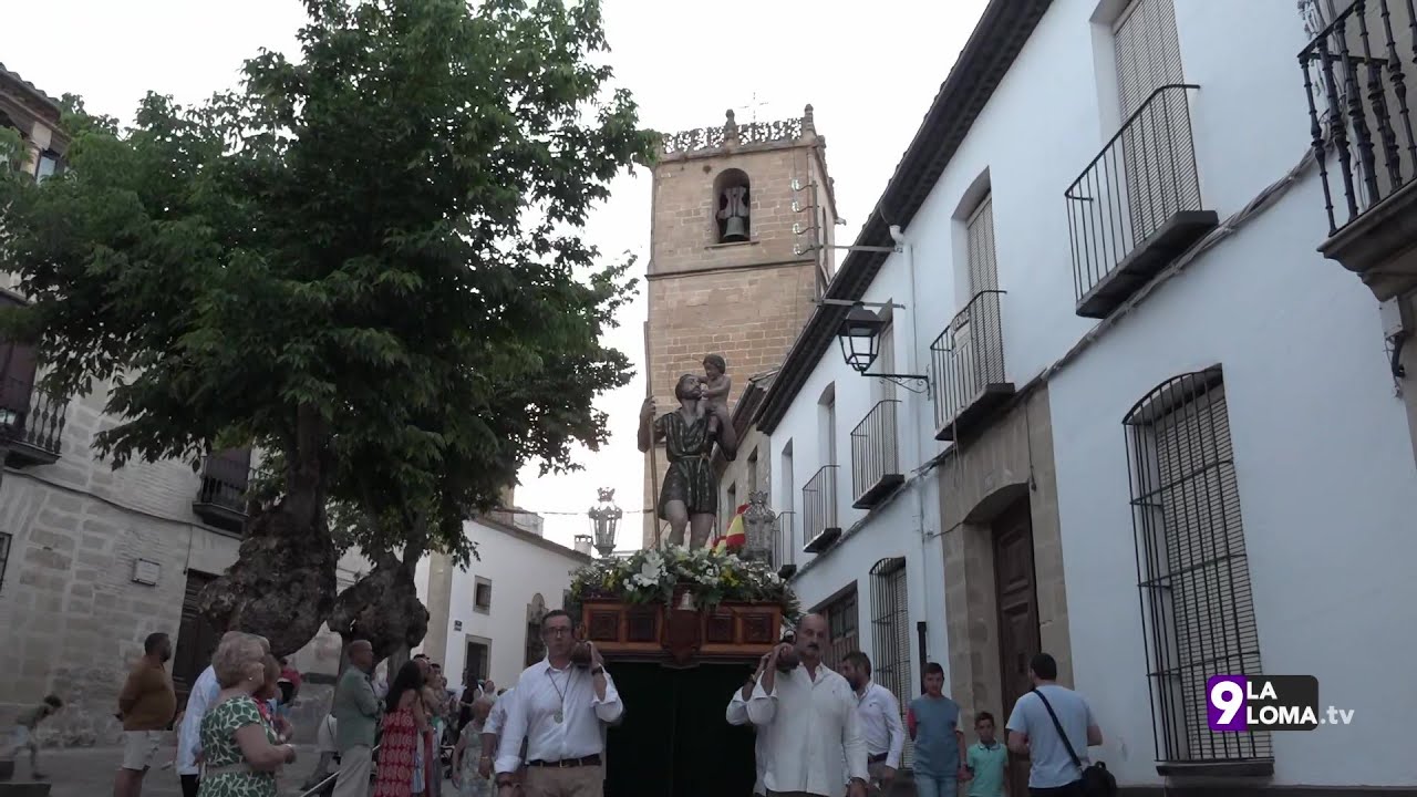 La Trabajadera en Tiempo de Glorias · Procesión San Cristóbal Baeza 2024 1 La Trabajadera en Tiempo de Glorias · Procesión San Cristóbal Baeza 2024