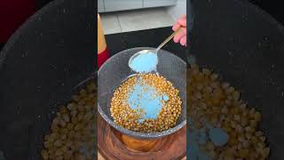 Add soap powder to the popcorn cernel and you will amazed the results#lifehacks#homehacks #tips#asmr