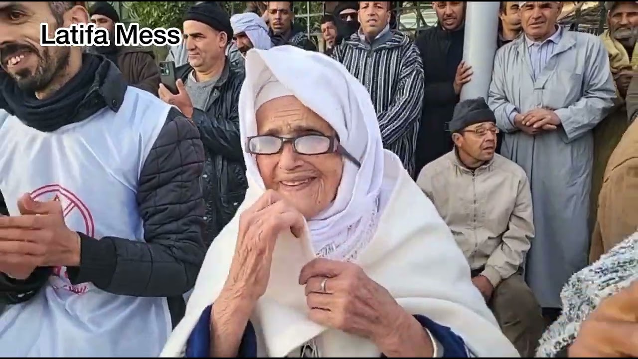 تحية نضالية للمرأة الفجيجية مناضلون مناضلون ✌️✌️لكم مني كل التقدير والاحترام #فجيج #figuig #maroc