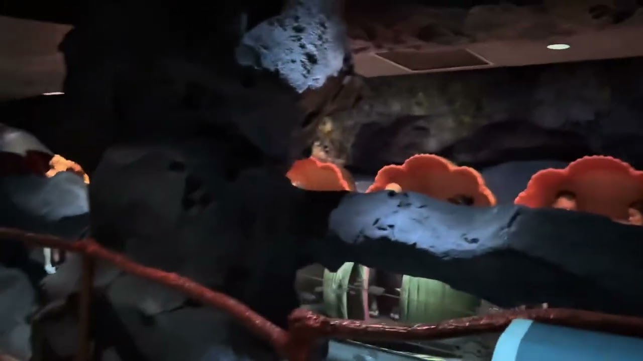 Epcot The Seas With Nemo and Friends (Full Version) 3