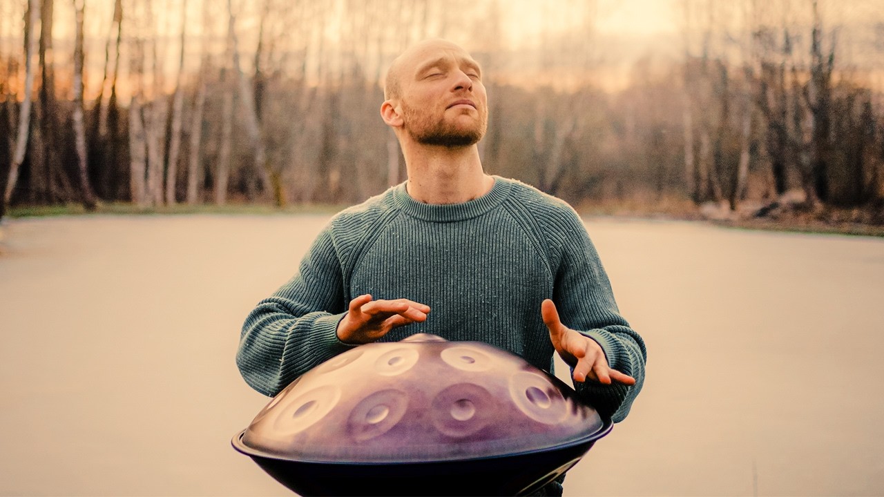 ⁣Golden Light of Peace (432 Hz) | 1 hour handpan music | Malte Marten