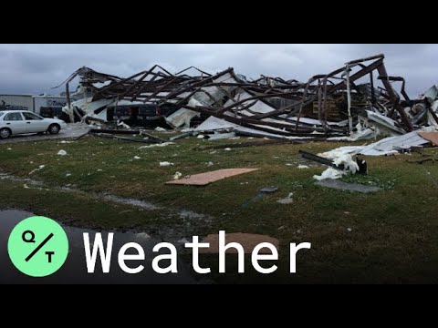 Tornado Destroys Buildings, Kills At Least 1 in Louisiana