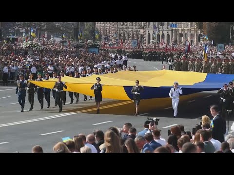 Vídeo: Como Comemorar Um Aniversário Em Kiev