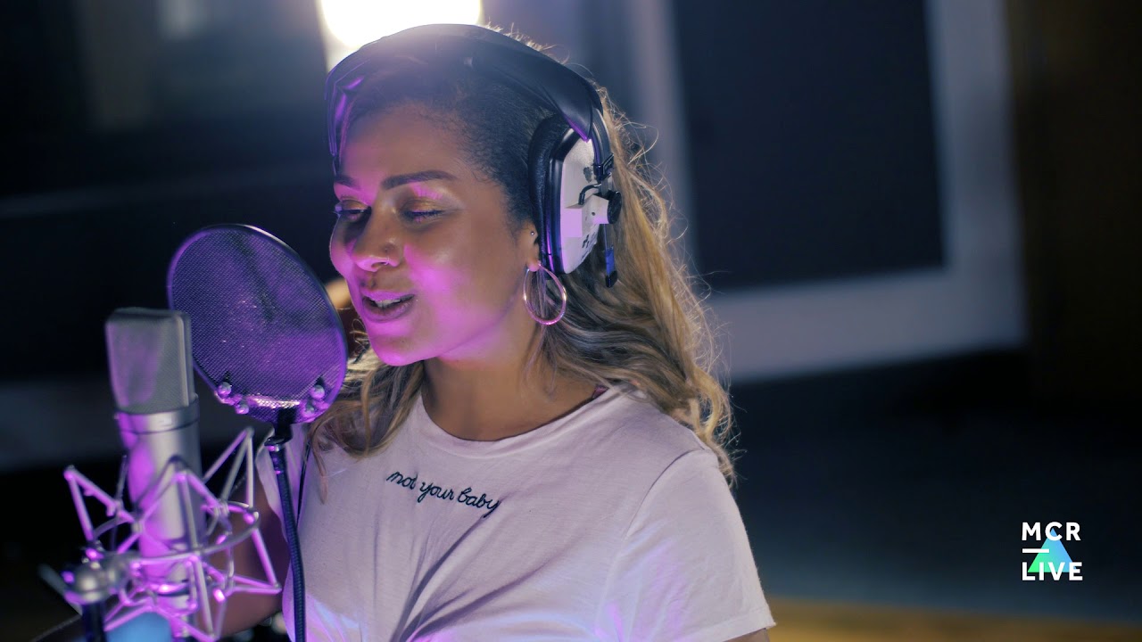 Katbrownsugar  - Triple Luna (Session) | MCR Live