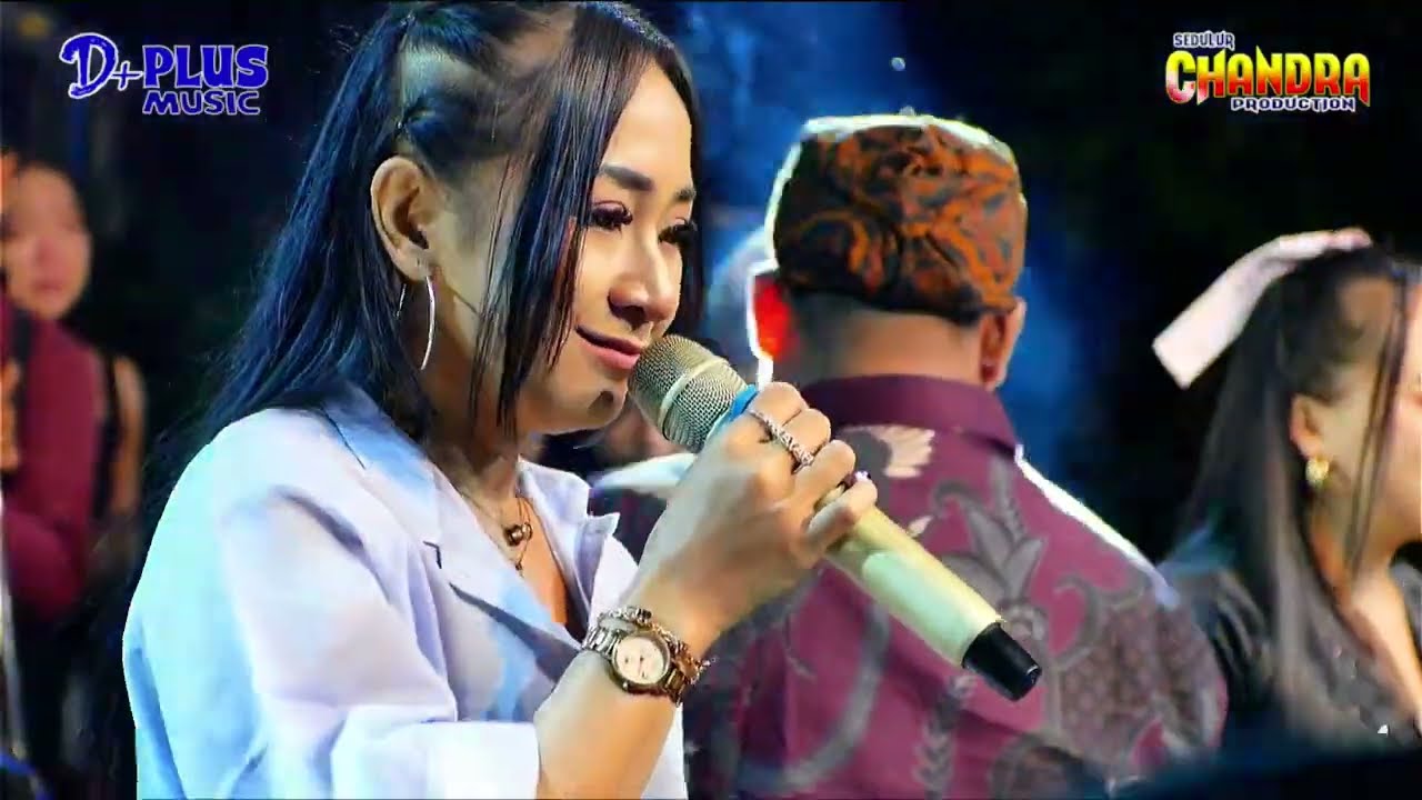 MOBIL BUTU MEADLEY VOC.INAYAH SUPORT BY.D+PLUS MUSIC || CHANDRA PRODUCTION