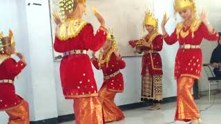 Tarian Adat Lampung Tampil di kota Bengkulu