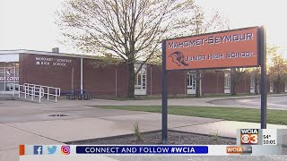 Mahomet-Seymour students exit through broken window as false alarm issued