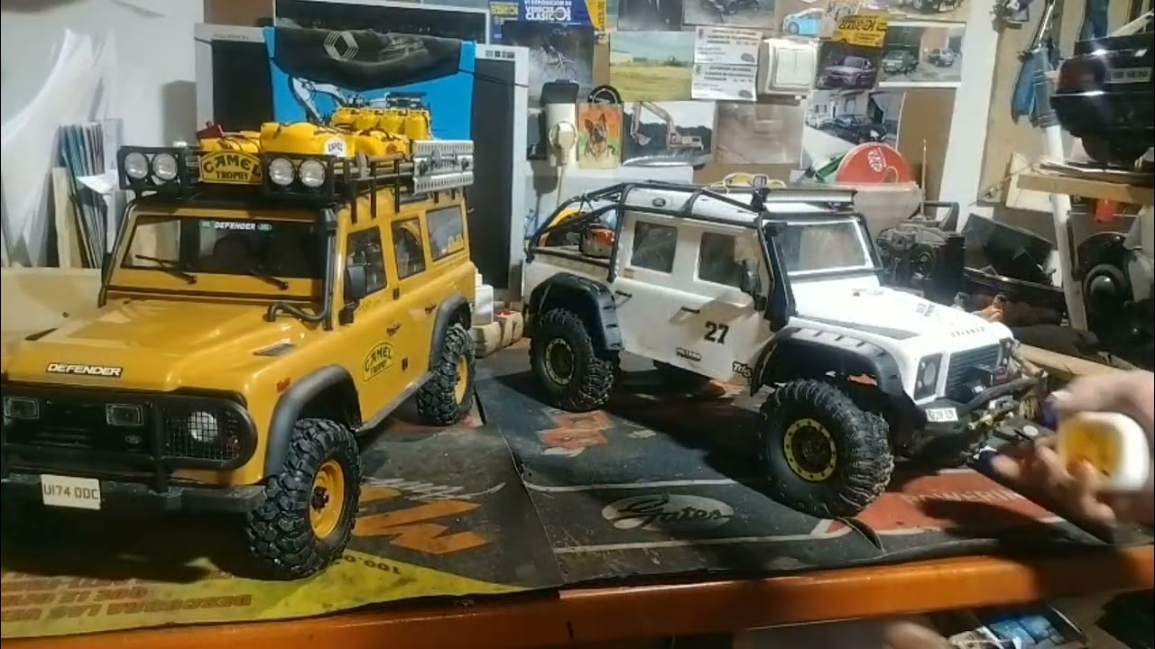 LAND ROVER DEFENDER FMS CAMEL TROPHY COMPARATIVA LAND ROVER DEFENDER TRAXXAS RC 1/10