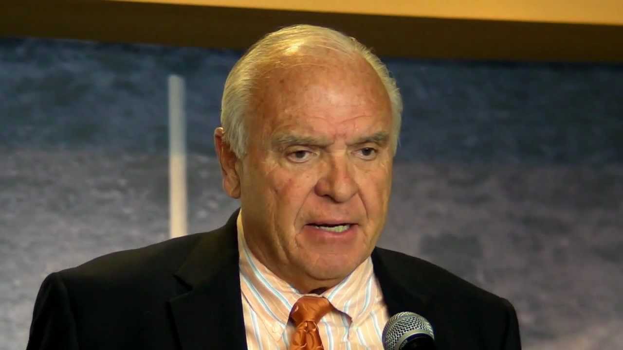 Mike Price Press Conference 102411 - YouTube