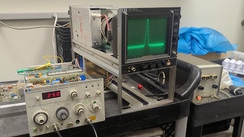 HP 8557A Spectrum Analyzer Repair PT 3 -  Performance Checks