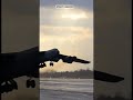 ✈️🔥 B-2 y B-52 — Aterrizaje Militar Increíble