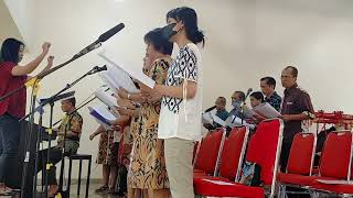 Download Lagu Lagu Komuni : TUBUH DAN DARAH MU paduan suara lingkungan St Monica Ngemplak paroki Klepu Yogyakarta MP3