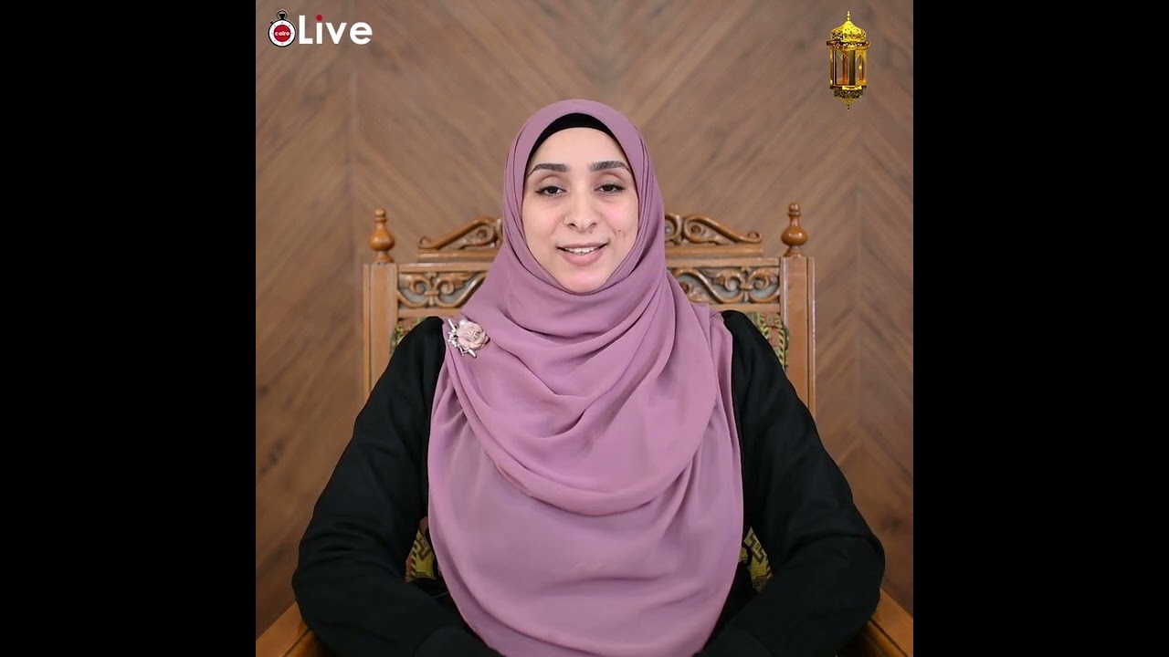 ما حكم استخدام المرأة شطاف الحمام في نهار رمضان؟ وما حكم الفحص المهبلي؟