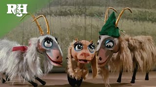 Video thumbnail of ""The Lonely Goatherd" - THE SOUND OF MUSIC (1965)"