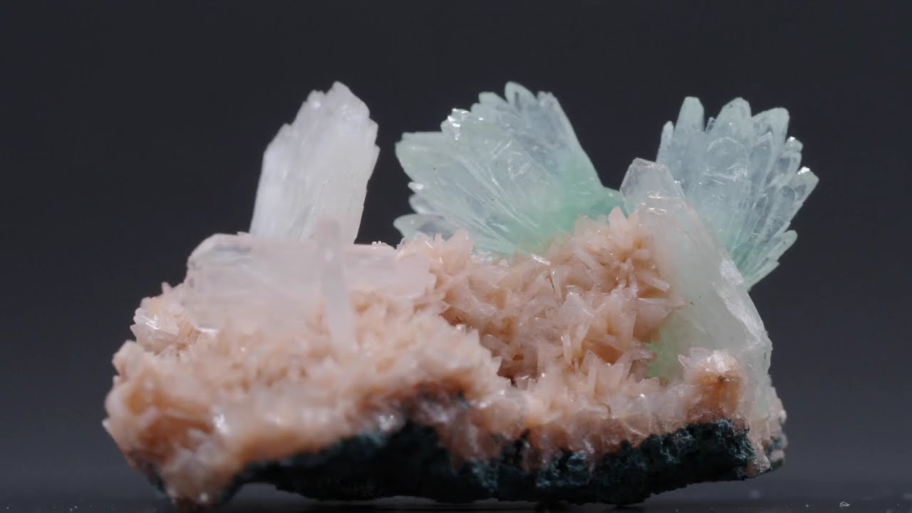 Fluorapophyllite K, Stilbite, Heulandite.