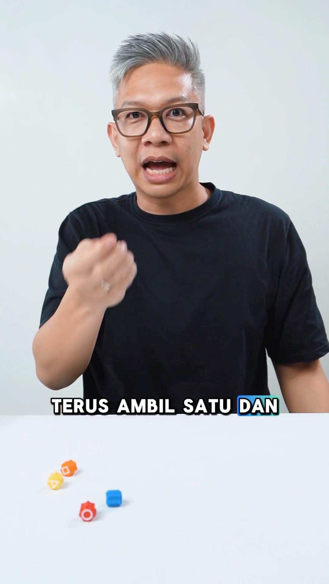 MAIN LEMPAR TANGKAP GONGGI SQUID GAME!!