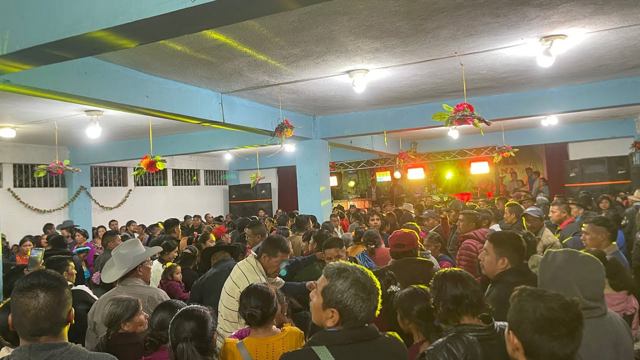 “RIO AZUL” Marimba Flor Jolom Konob’ YouTube