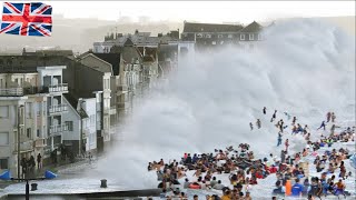 2 minutes ago in UK! 10 meter high waves engulf everything! Typhoon kathleen devastated the city