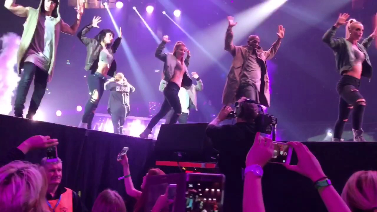 Justin Bieber -Children -Krakow ZATAŃCZYŁAM Z BIEBEREM!