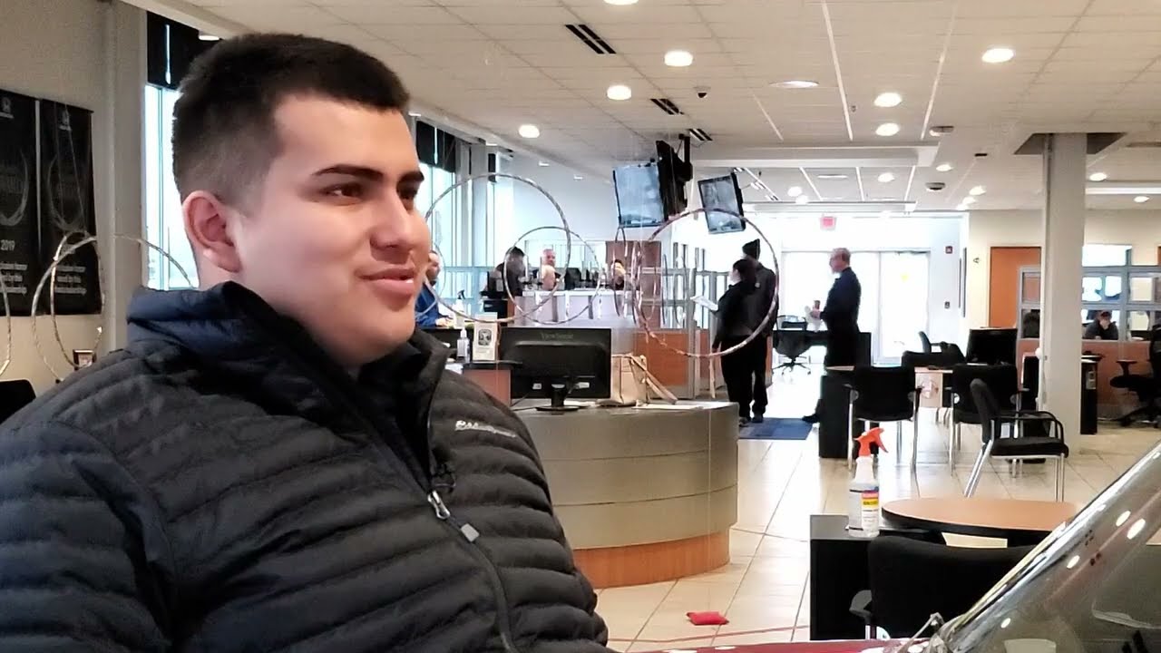 Meet Our Team | Ulises | Sales & Leasing Consultant | Schlossmann Honda City