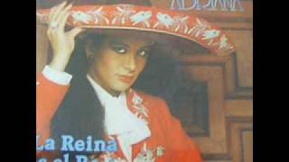 Watch Beatriz Adriana La Reina Es El Rey video