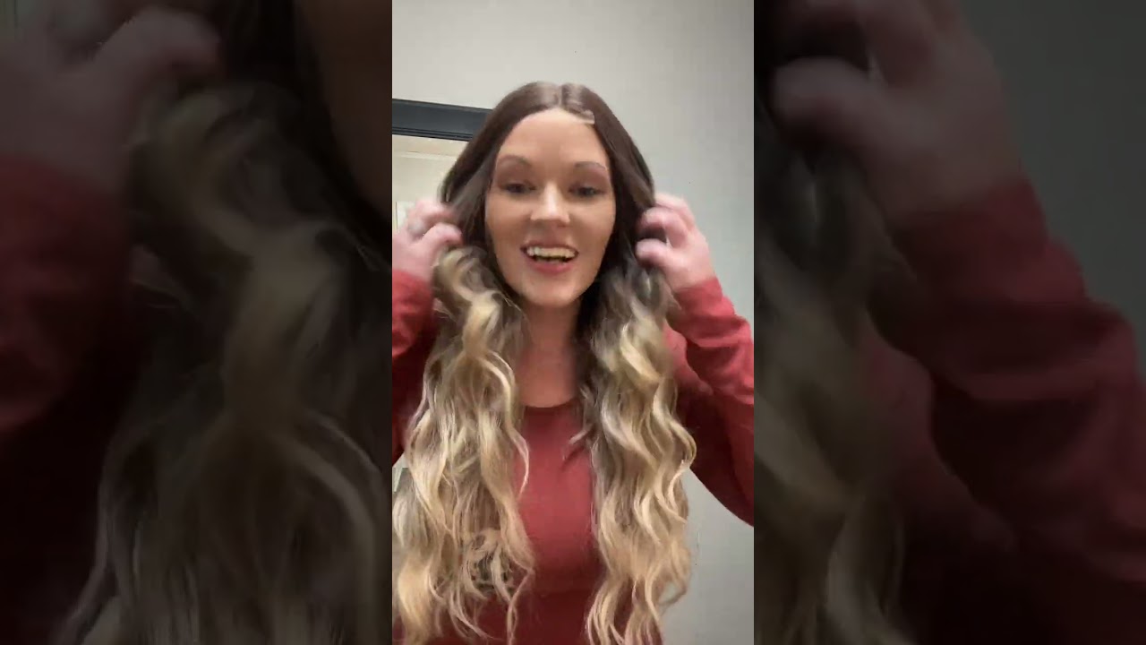 Obsessed with dirty blonde ombre wigs right now!