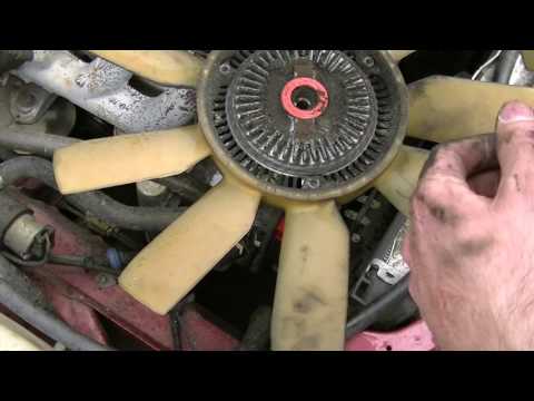 How to replace the fan clutch on a Mercedes M103