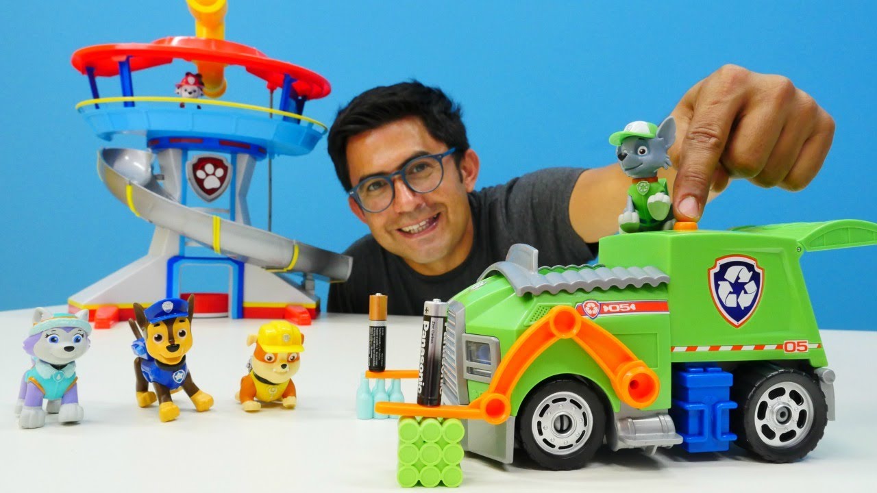 Paw Patrol Nail Baba ile istasyondaki atıkları topluyoruz