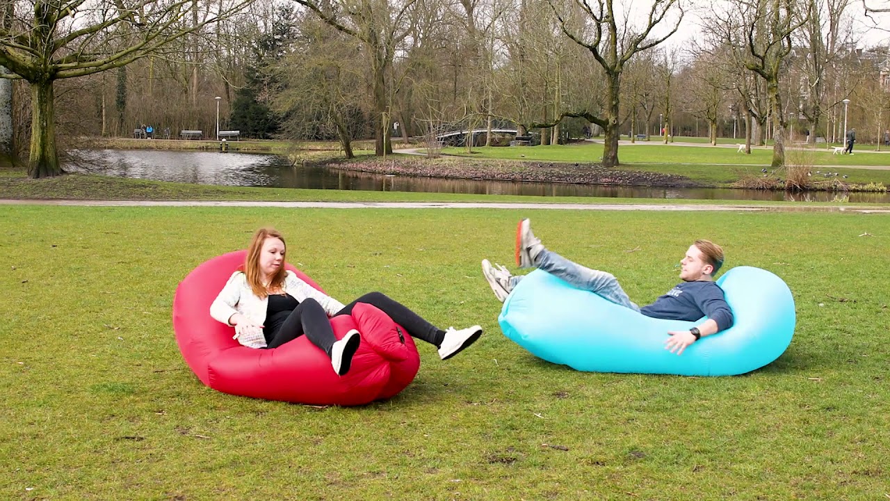 Recensie koppeling Consequent Air lounger in diverse kleuren - YouTube