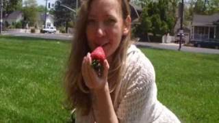 Pleasanton Farmer's Market - Getting some fresh goodies!