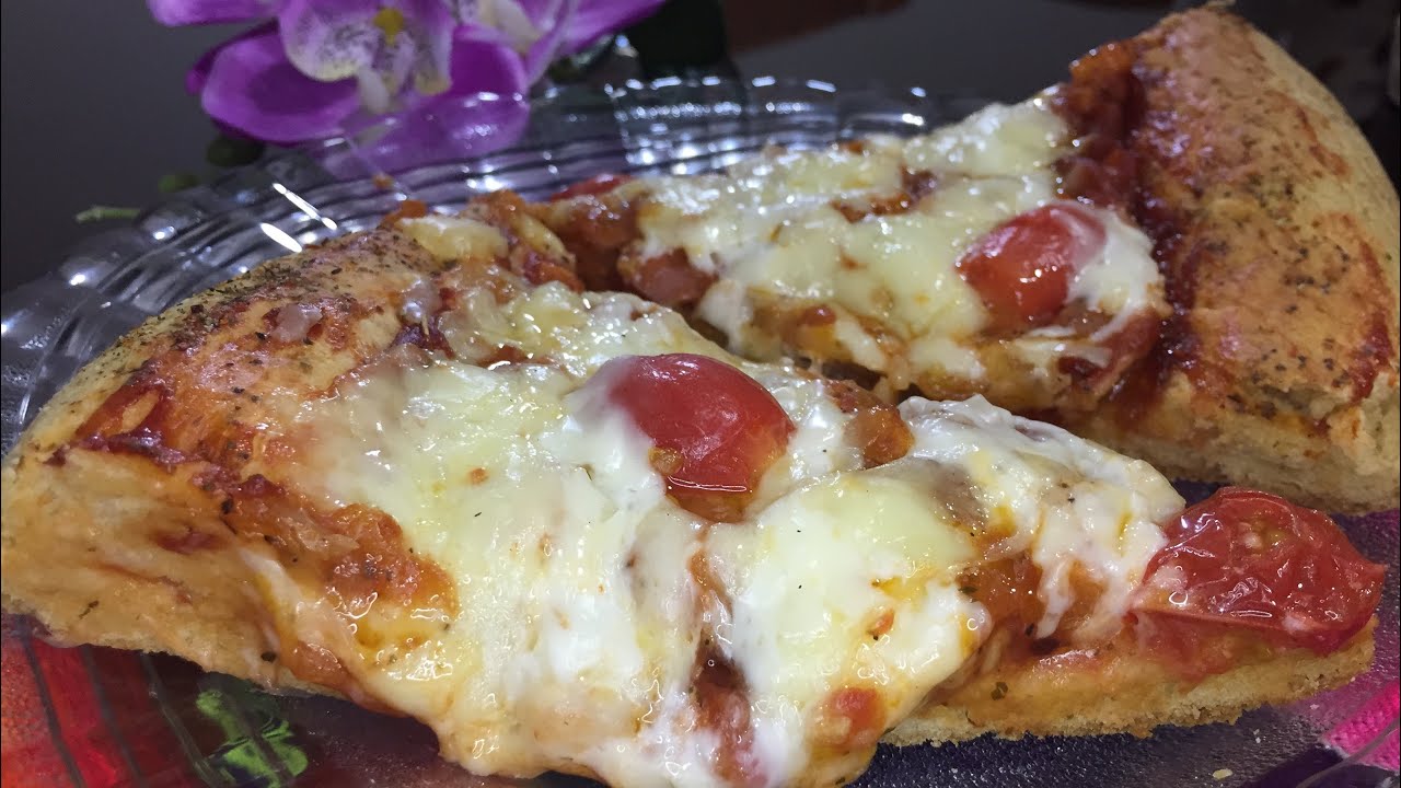 Homemade Pizza Recipe without oven How to make Pizza on a stove