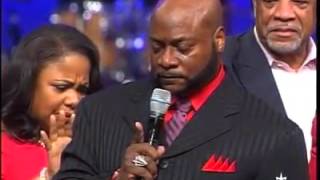 EDDIE LONG BREAKS DOWN AT SERVICE BUT STILL NEVER REPENTS AFTER ALL THESE YEARS
