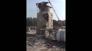 Slopen Met Sloopkogel 1 - Weever Sloopwerken Bv