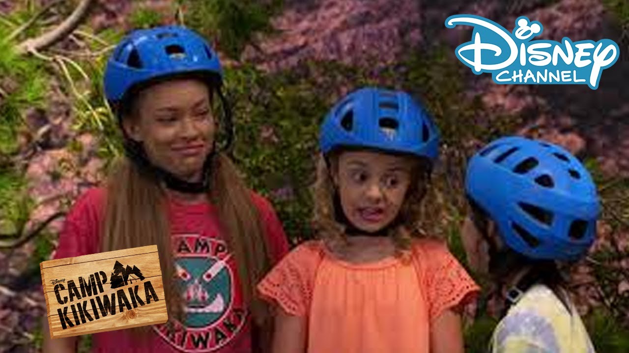 Camp Kikiwaka | Le sauvetage de Gwen | Disney Channel BE