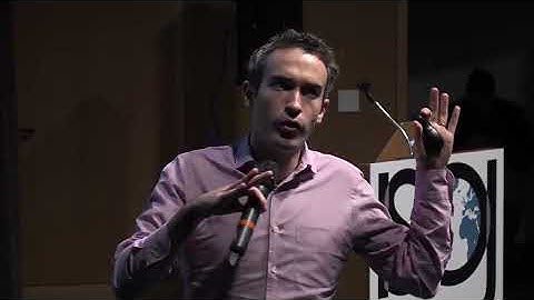 Messaging as a platform and bots as a news service (Zach Seward)