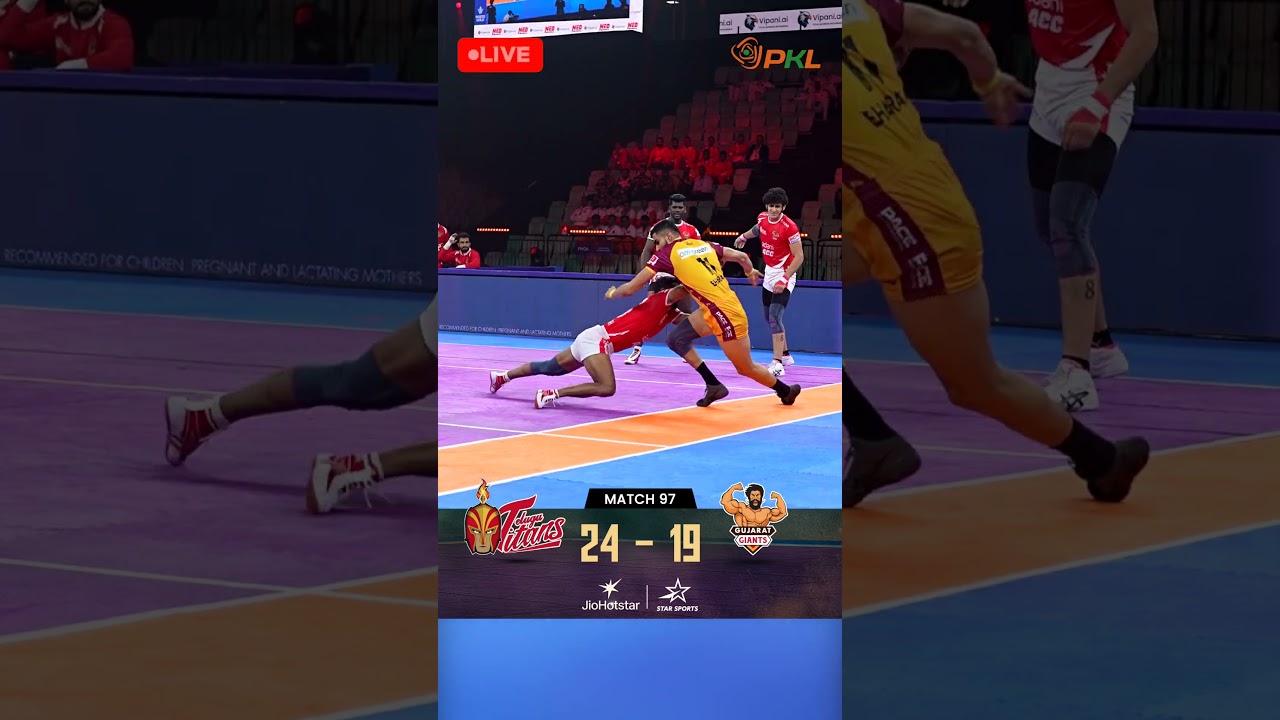 Bharat Hooda's multi-point raid vs Gujarat Giants in Match 97 