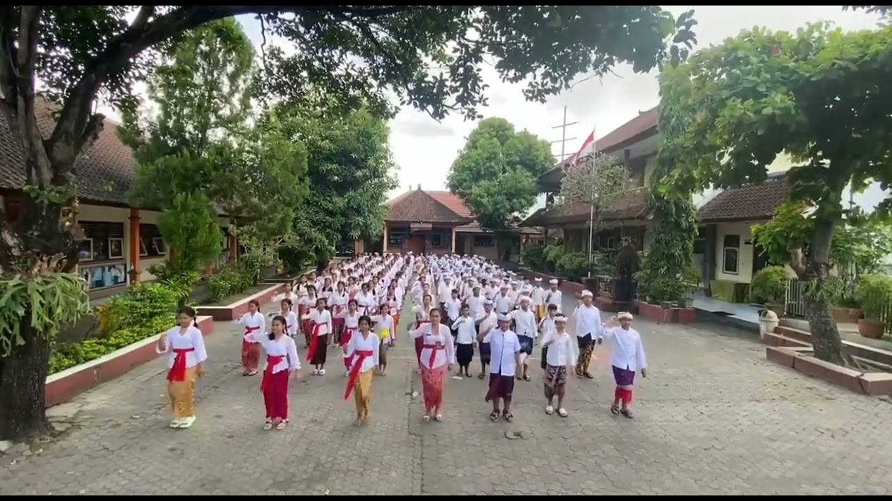 Rekor Muri Lagu Cinta Bangga Paham Rupiah SD Negeri 6 Pedungan