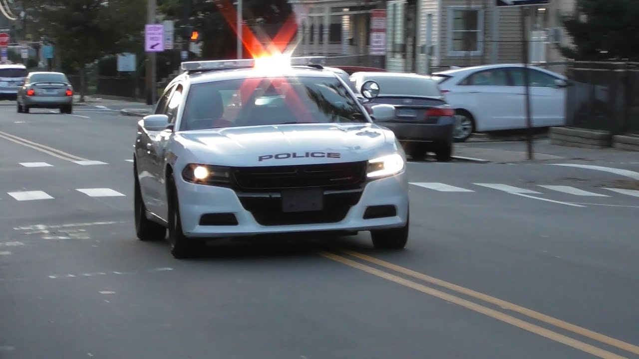 New Haven, CT Police Department Car 85 Responding YouTube