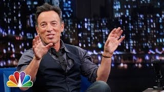 Twitter Questions with Bruce Springsteen (Late Night with Jimmy Fallon)