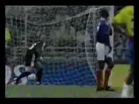 Roberto Carlos - Top 10 goals