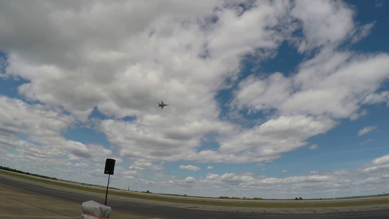 F-18 Airshow Practice KOQU